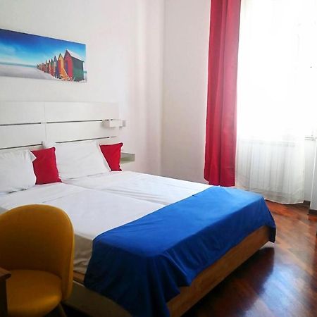 Stanza Con Bagno Ed Accesso Privati Hotel Trieste Eksteriør billede